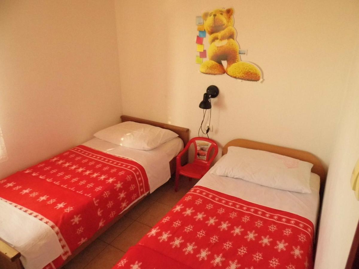 Ema Apartment ลาบิน ภายนอก รูปภาพ